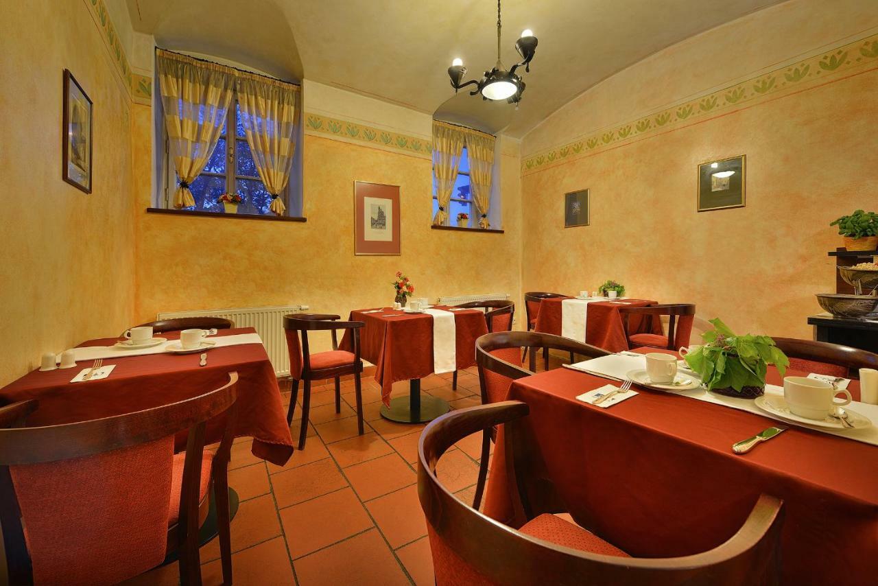 Hotel Ea Jeleni Dvur Castle Praha